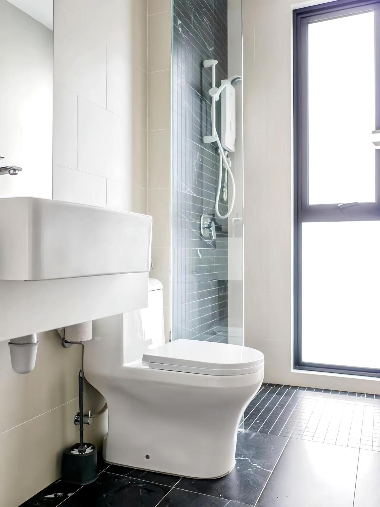 Beacon Executive Apartment George Town