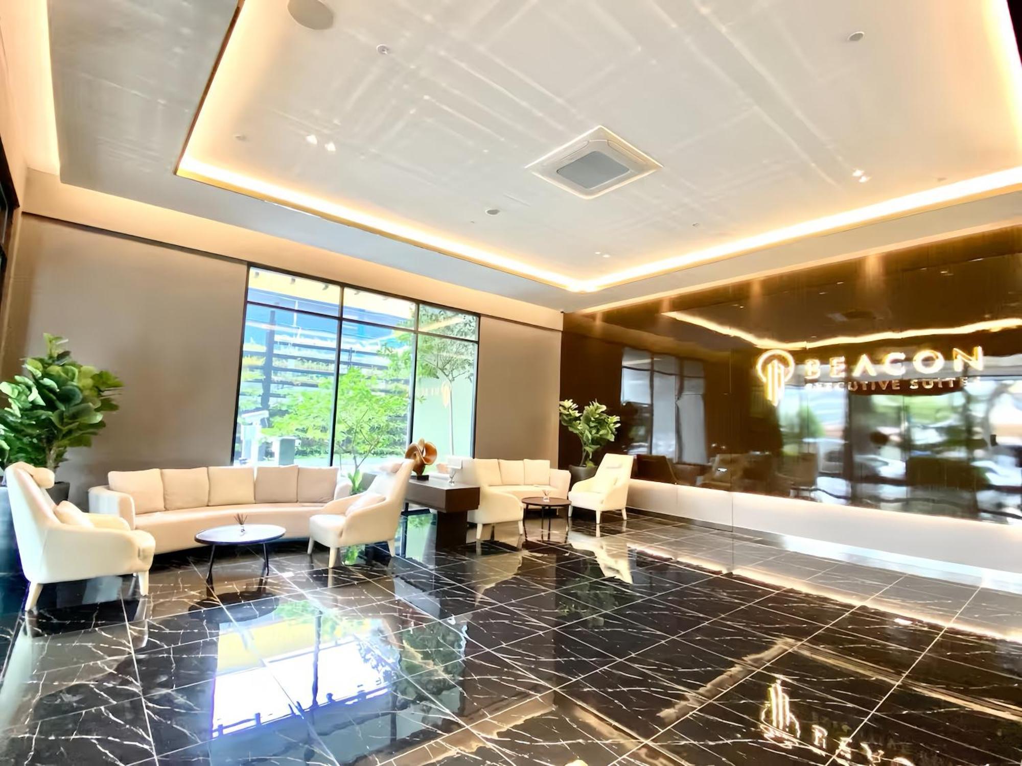 Apartment Beacon Executive *
