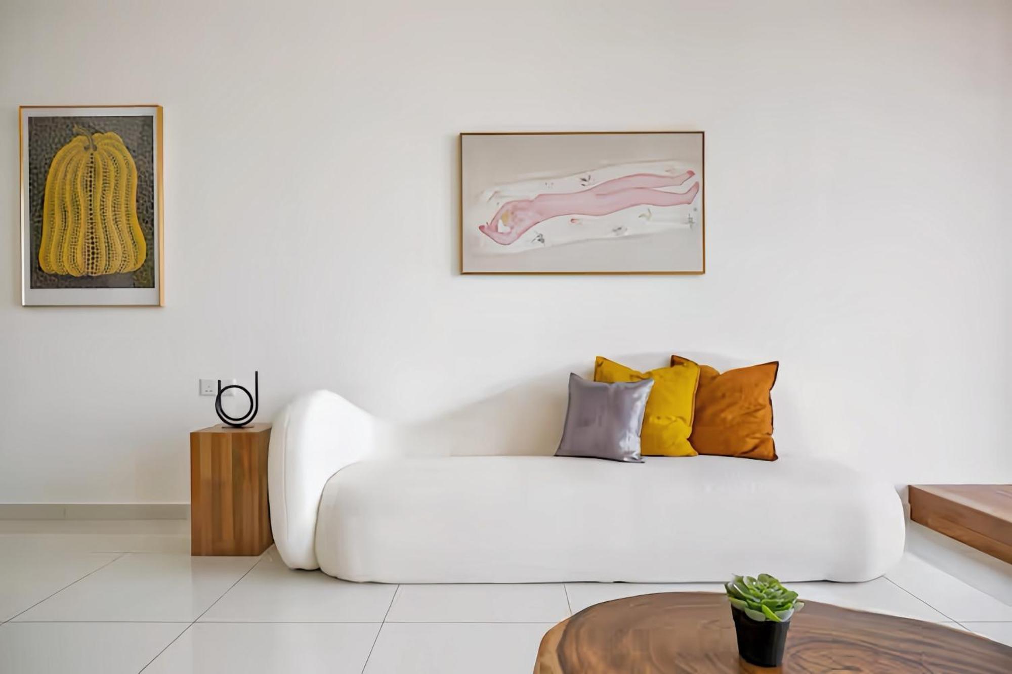 Beacon Executive Apartment George Town