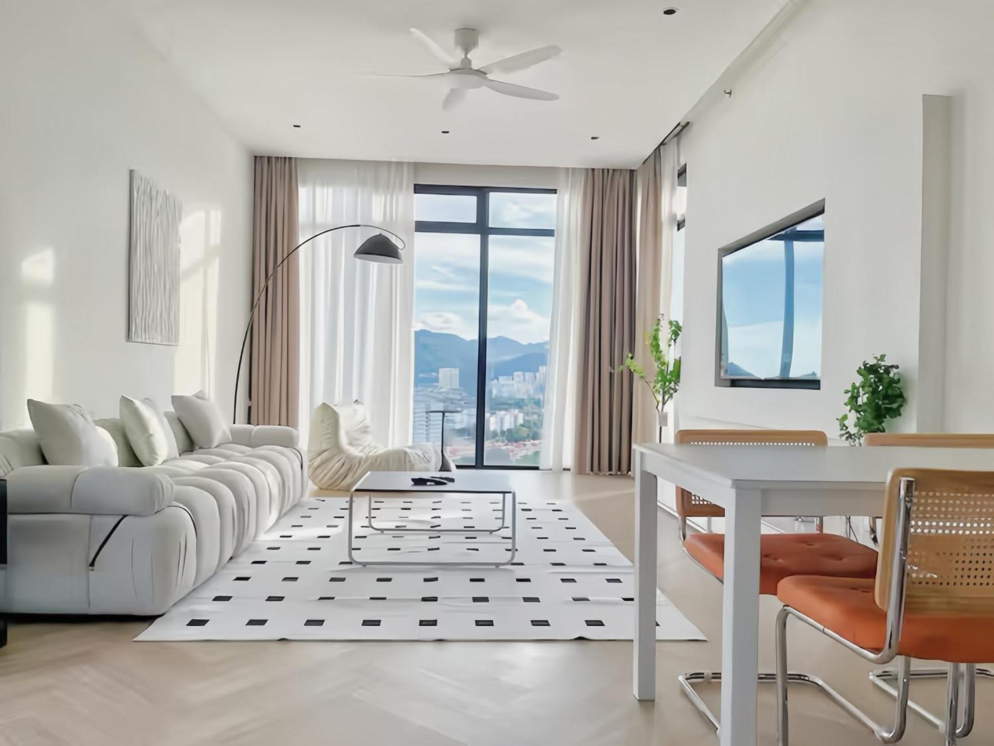 Apartment Beacon Executive *