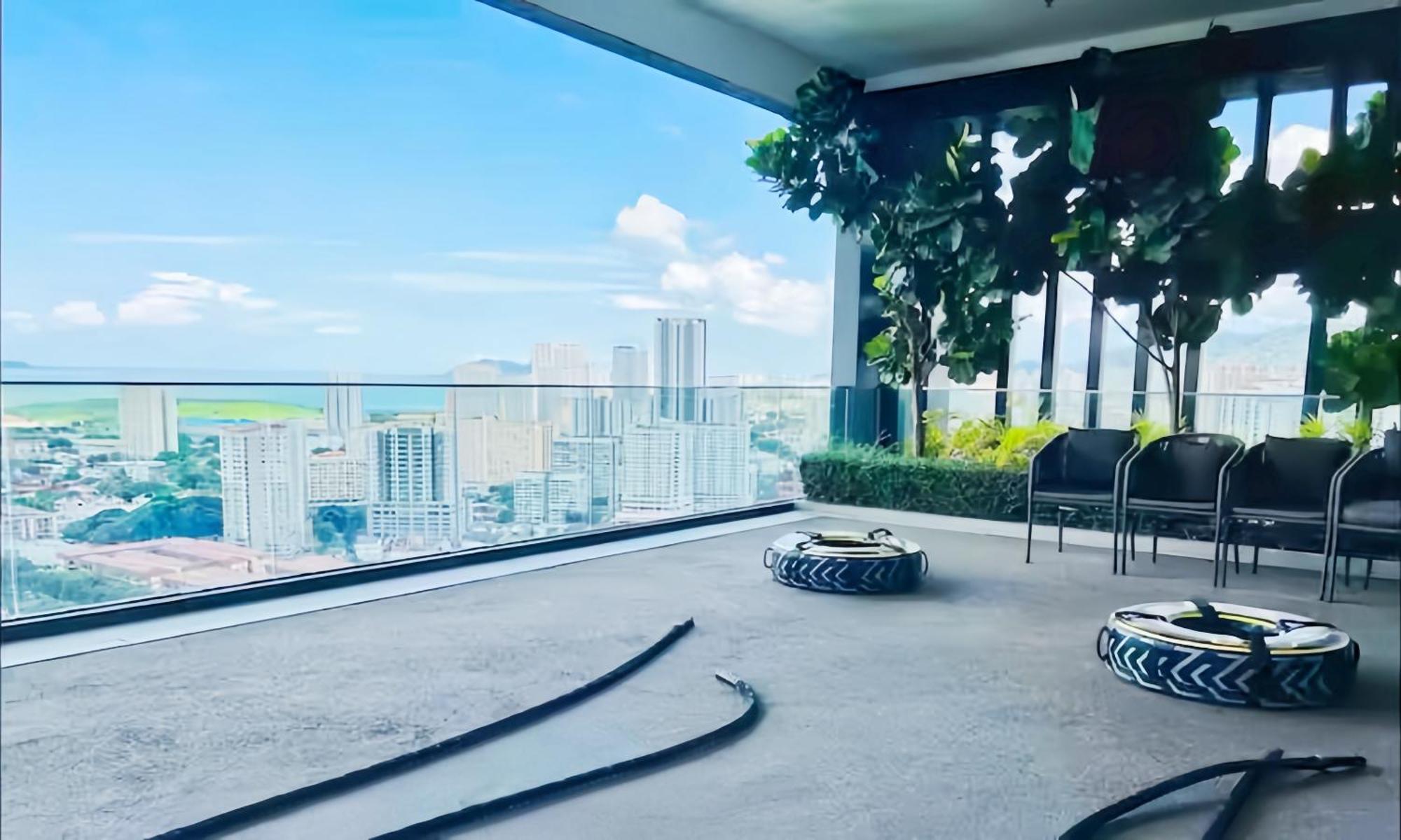 Apartment Beacon Executive *